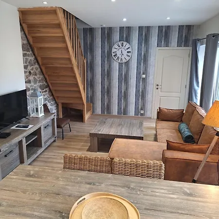 Holiday home Gite Western Pres De Pairi Daiza *